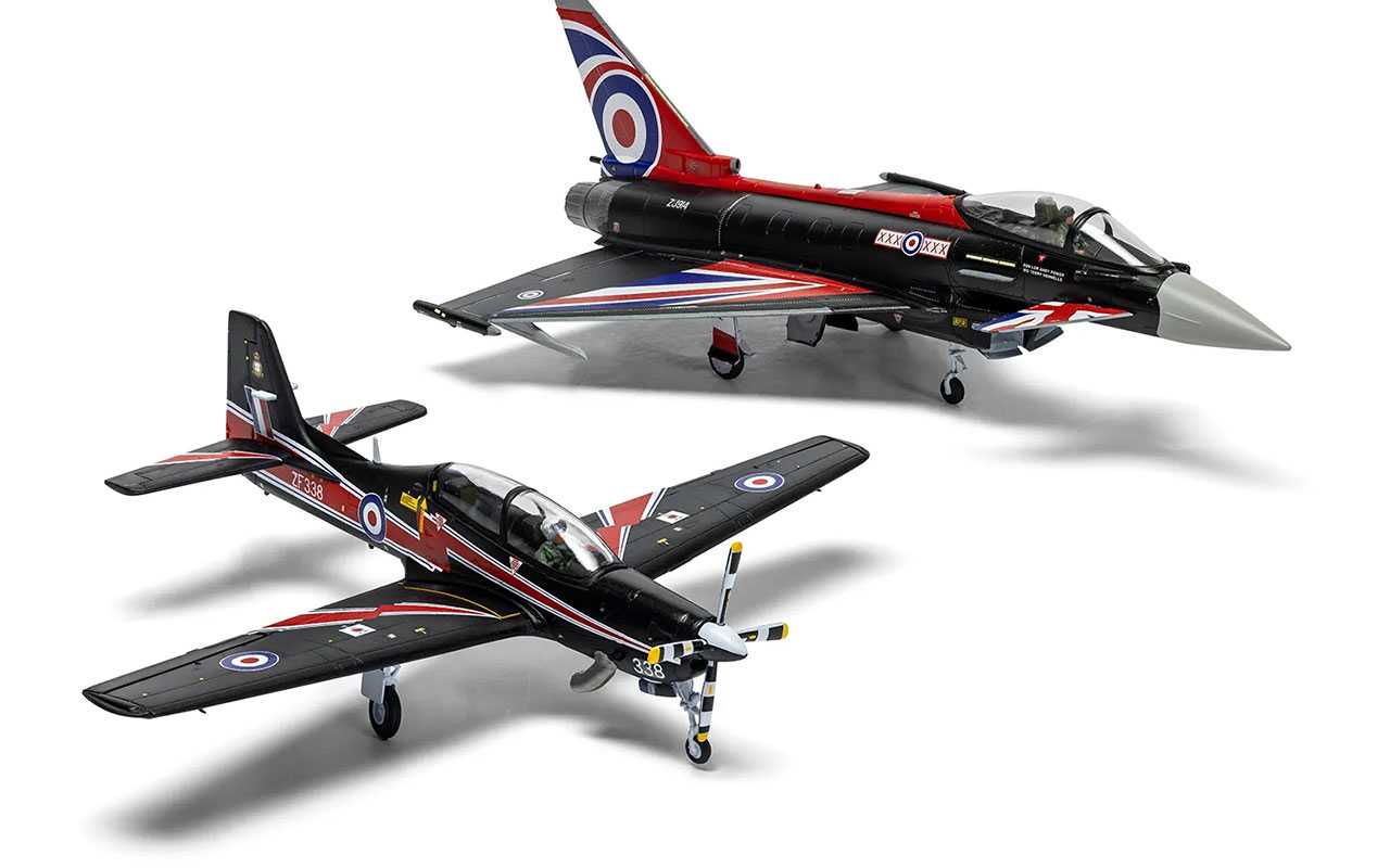 Eurofighter Typhoon FGR.4 (Blackjack) + Shorts Tucano T.1 (Twin Pack) (1:72)