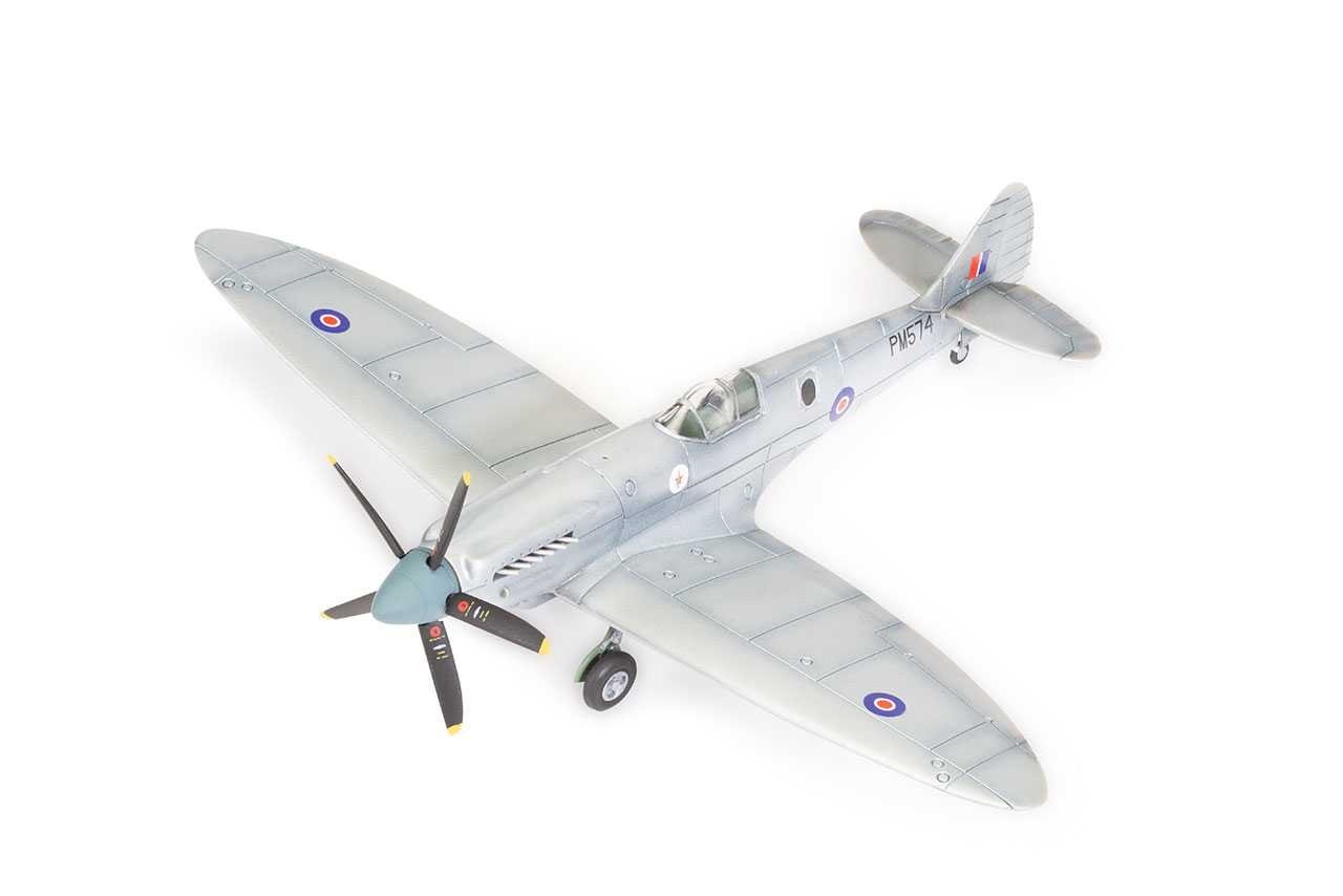 Supermarine Spitfire PR.XIX (Airfix 1:72)