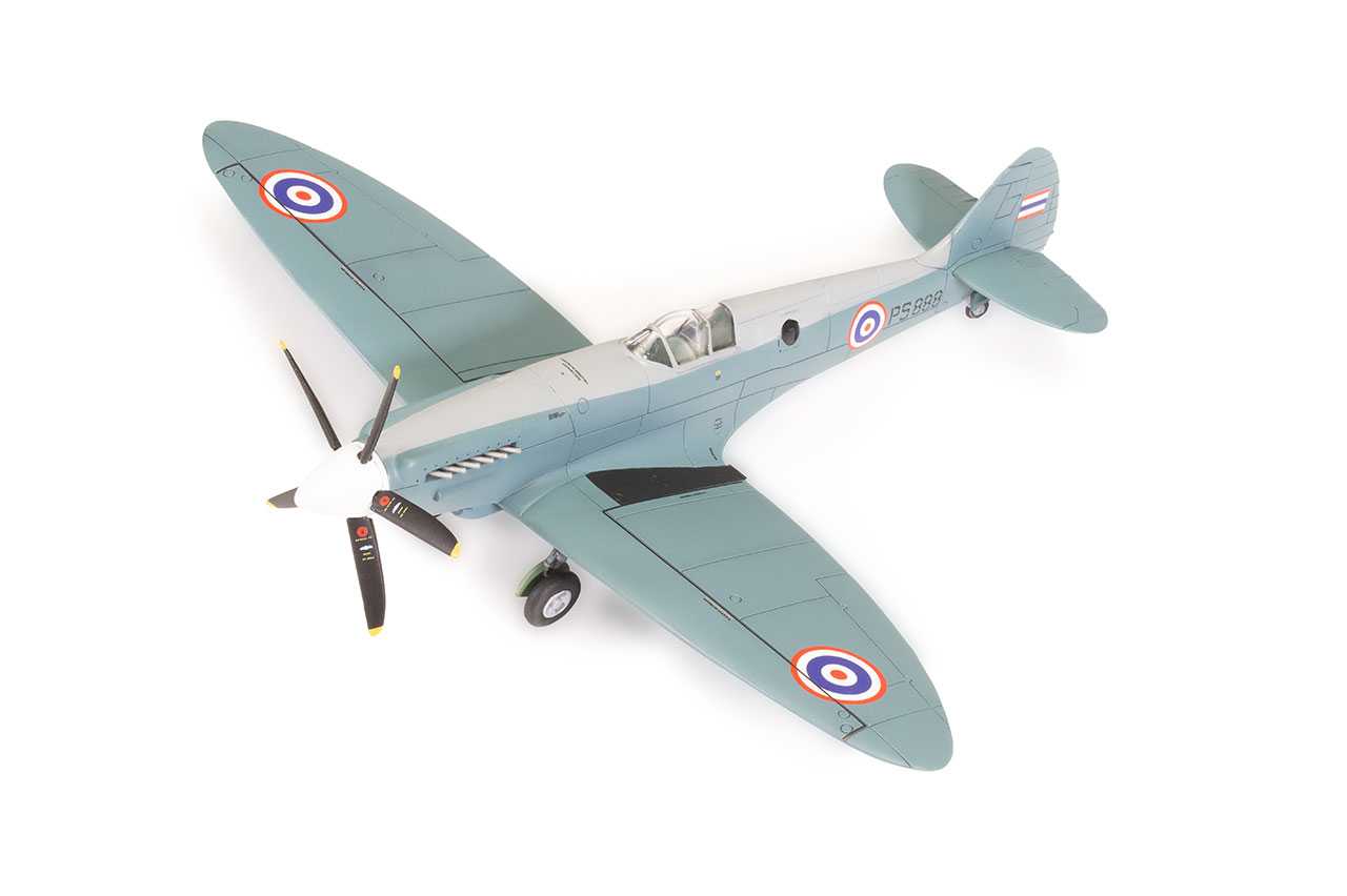 Supermarine Spitfire PR.XIX (Airfix 1:72)