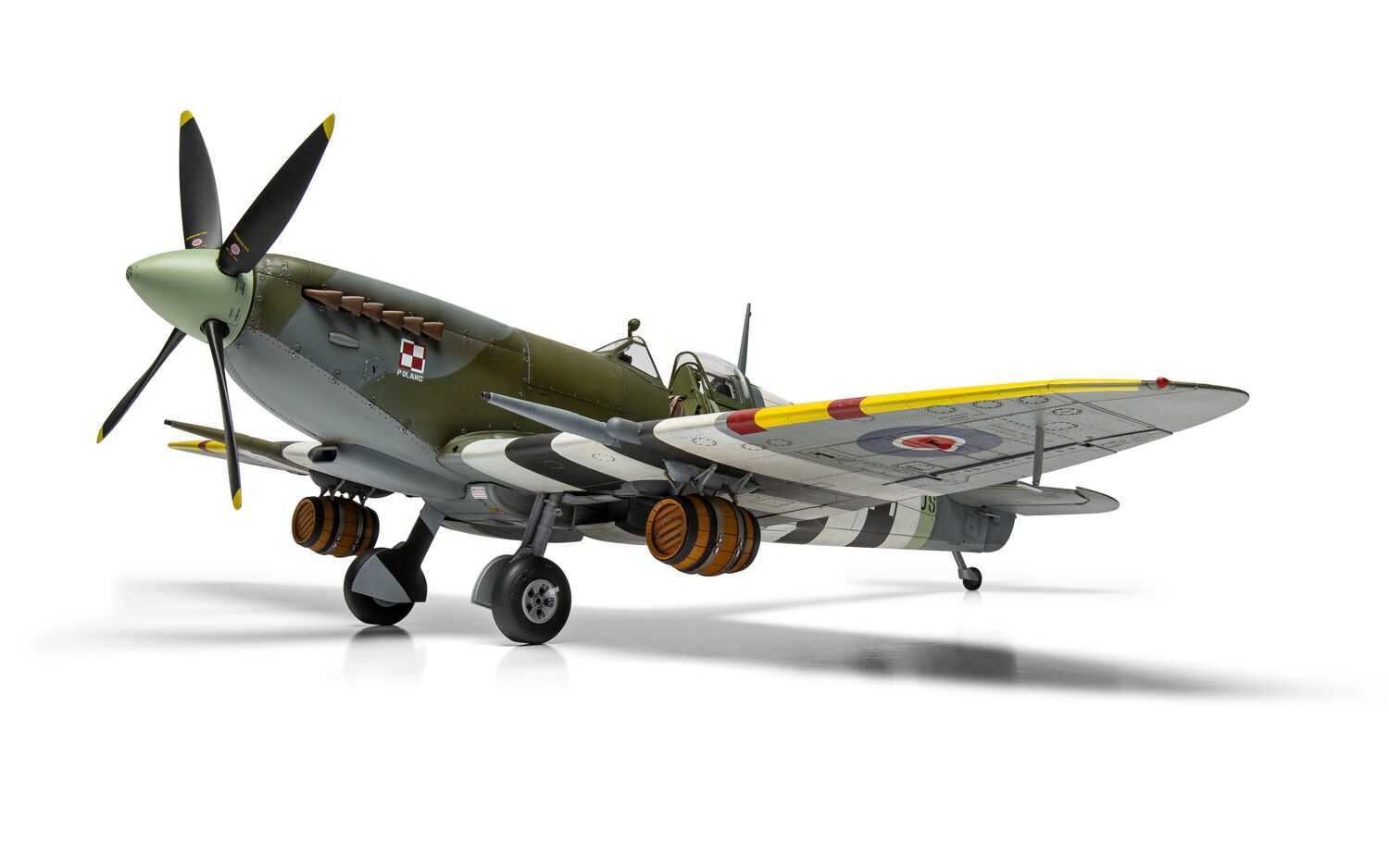 Supermarine Spitfire Mk.IXc - Flying Dray (1:24)