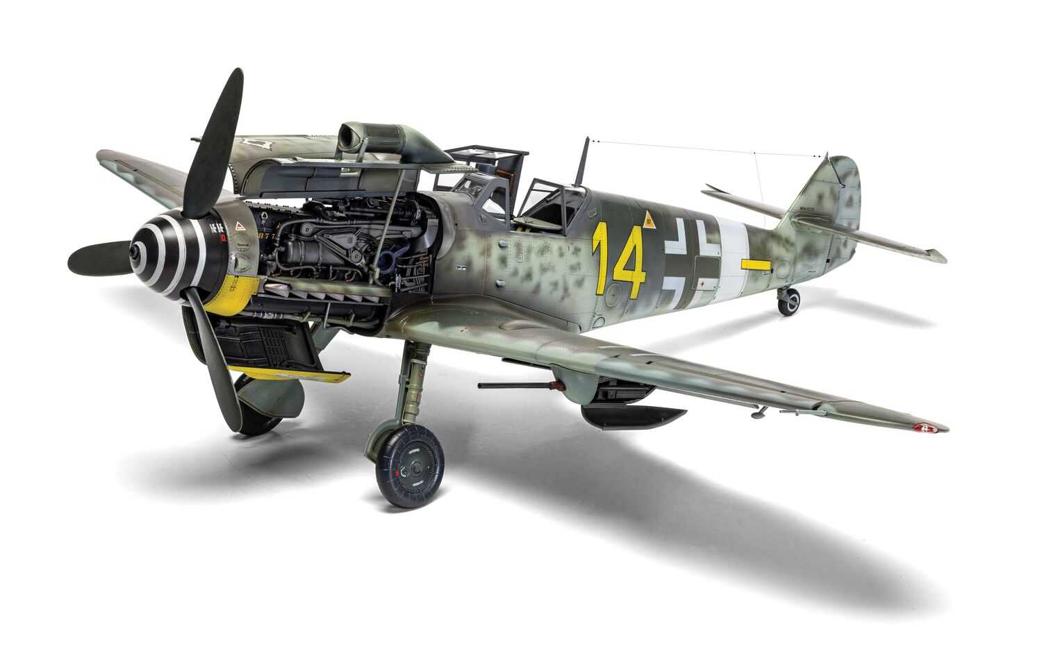 Messerschmitt Bf109G-5/G-6 (1:24)
