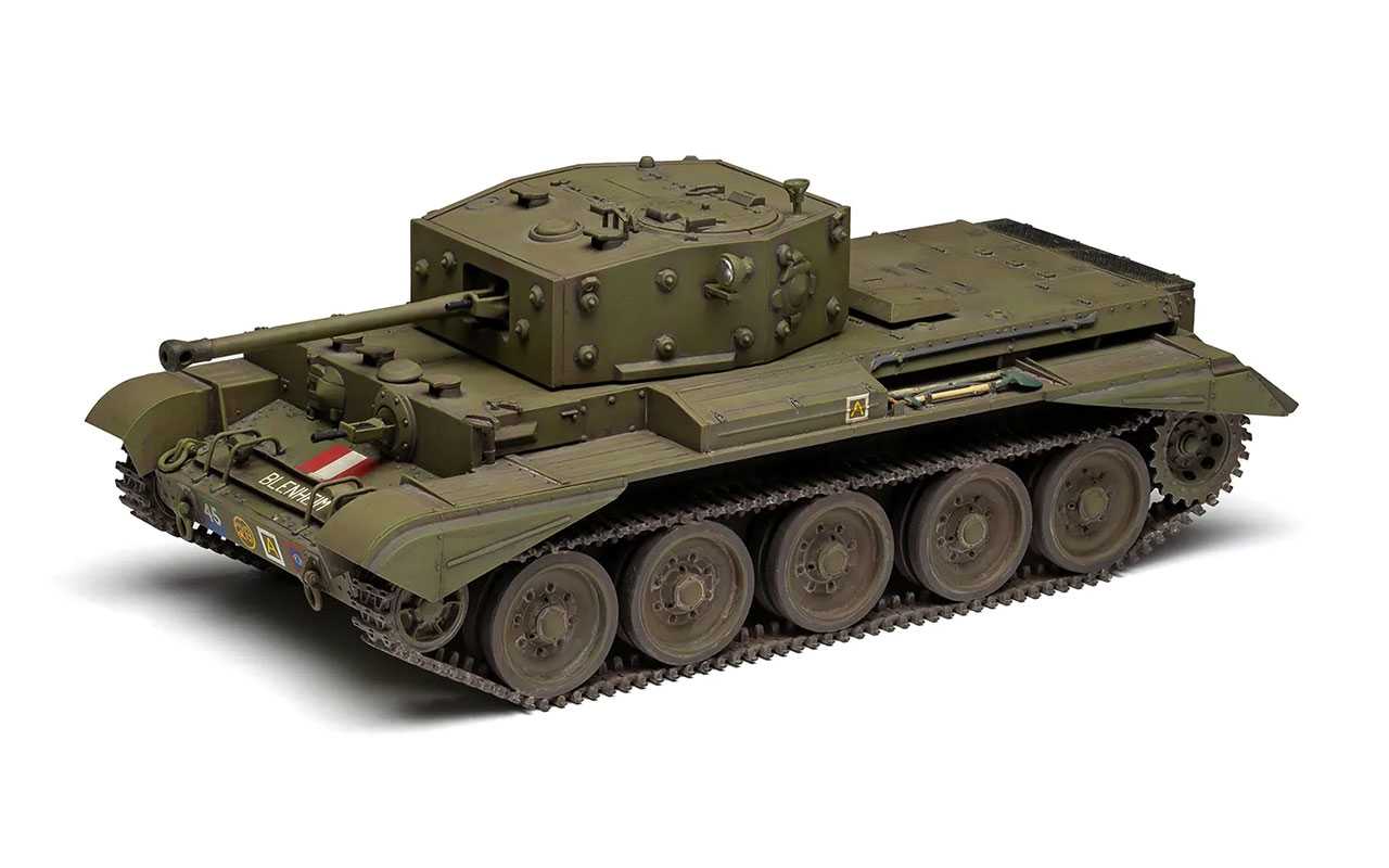 Cruiser Mk.VIII A27M Cromwell Mk.IV / Mk.VI (1:35)