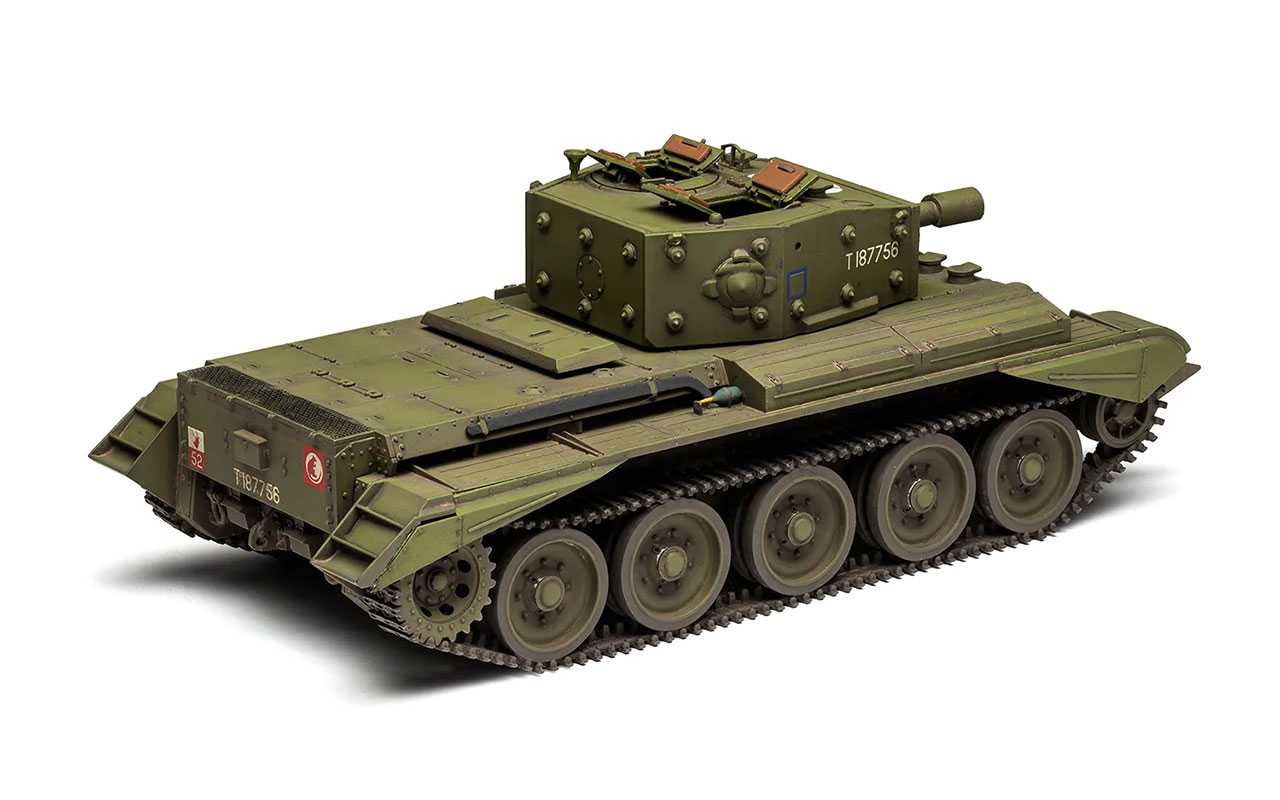 Cruiser Mk.VIII A27M Cromwell Mk.IV / Mk.VI (1:35)