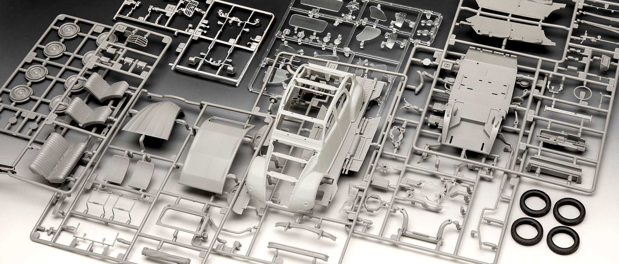 Set James Bond "For Your Eyes Only" Citroen 2 CV (Revell 1:24)