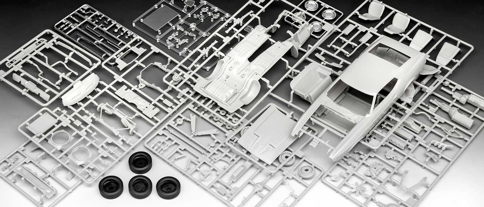 Set James Bond "Diamonds Are Forever" Ford Mustang I (Revell 1:25)