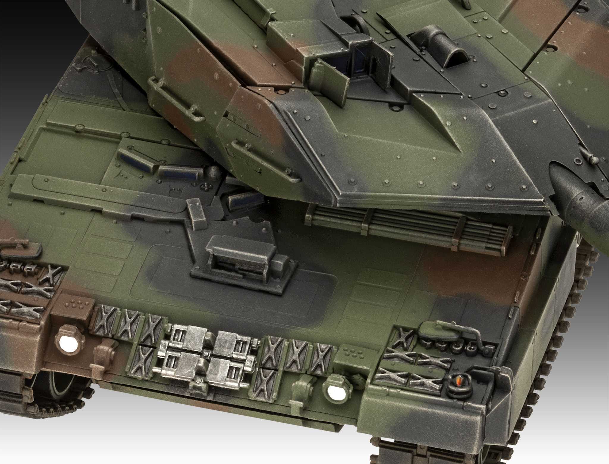 Set 70 Years Bundeswehr: Leopard 2 A6A2 (Exclusive Edition) (1:35)
