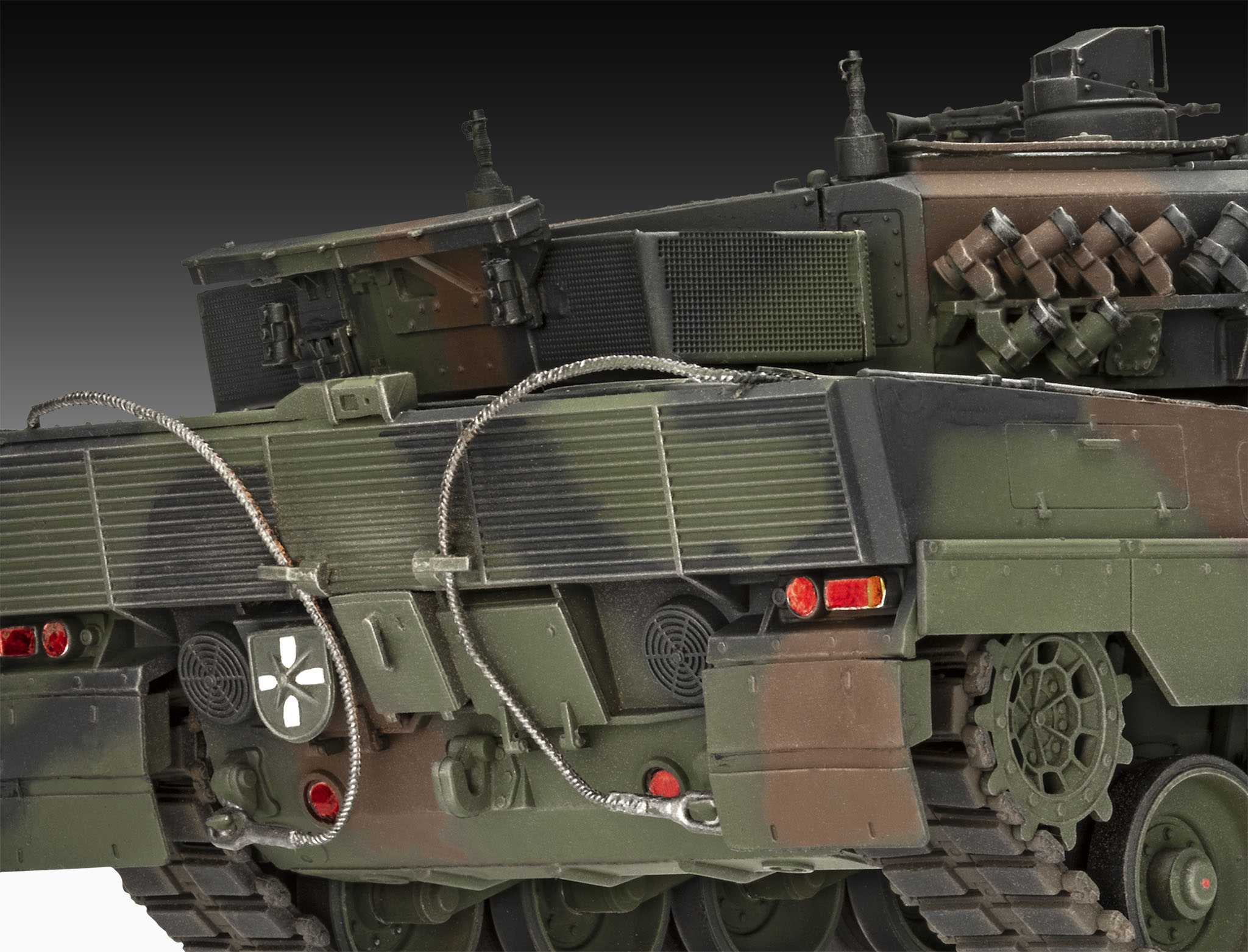 Set 70 Years Bundeswehr: Leopard 2 A6A2 (Exclusive Edition) (1:35)