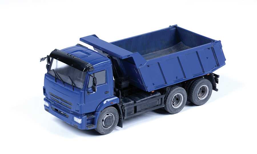 Kamaz Dump Truck (Zvezda 1:43)
