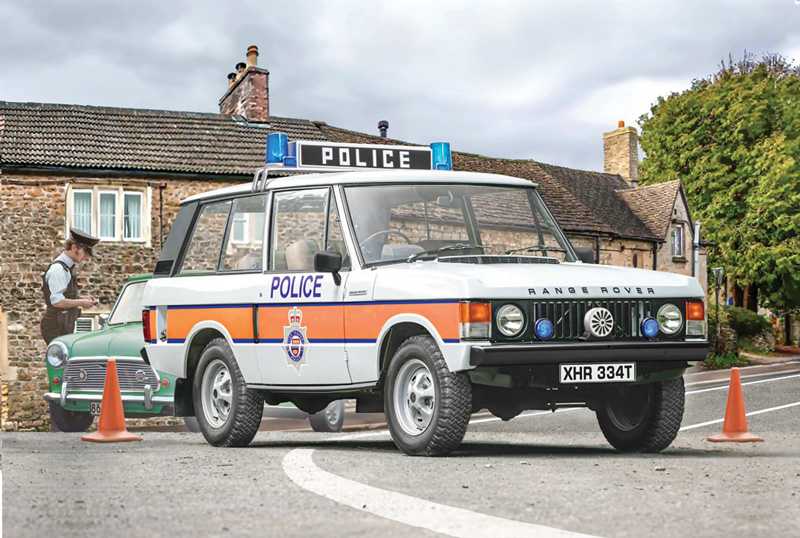 Range Rover Police (1:24)
