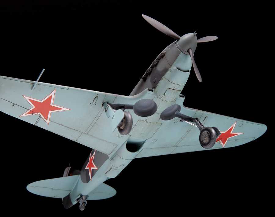 LaGG-3 Soviet WWII Fighter (Zvezda 1:48)