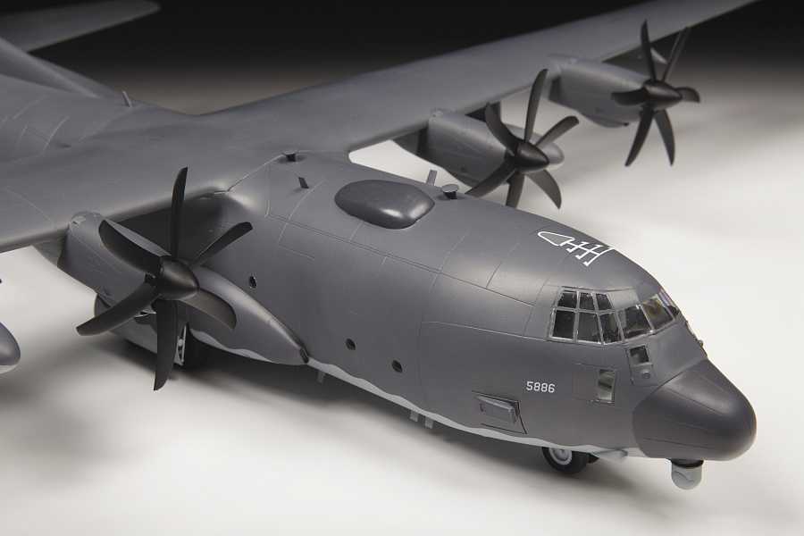 AC-130J Gunship Ghostrider (Zvezda 1:72)