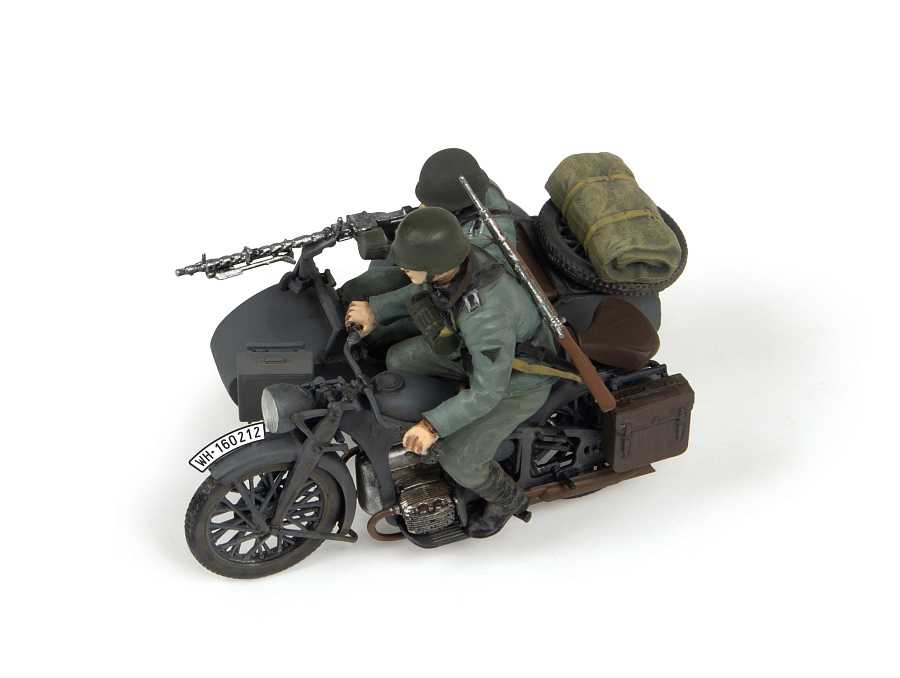 Zündapp K800 Motorcycle w/sidecar (1:35)