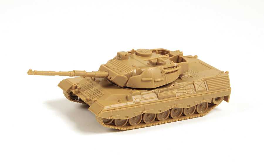 Leopard 1A5 German Main Battle Tank (1:100)