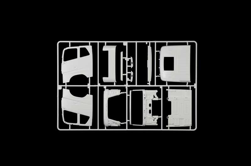 Volvo FH low roof (Italeri 1:24)