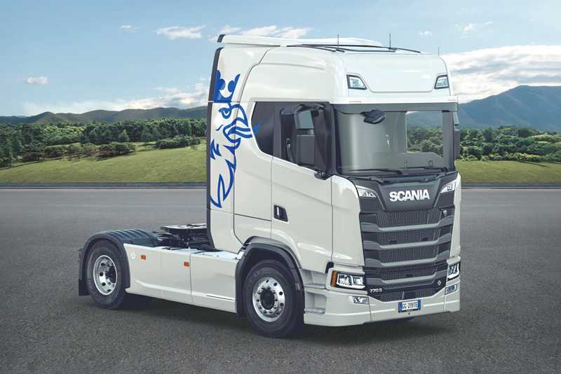 Scania S770 V8 "White Cab" (Italeri 1:24)