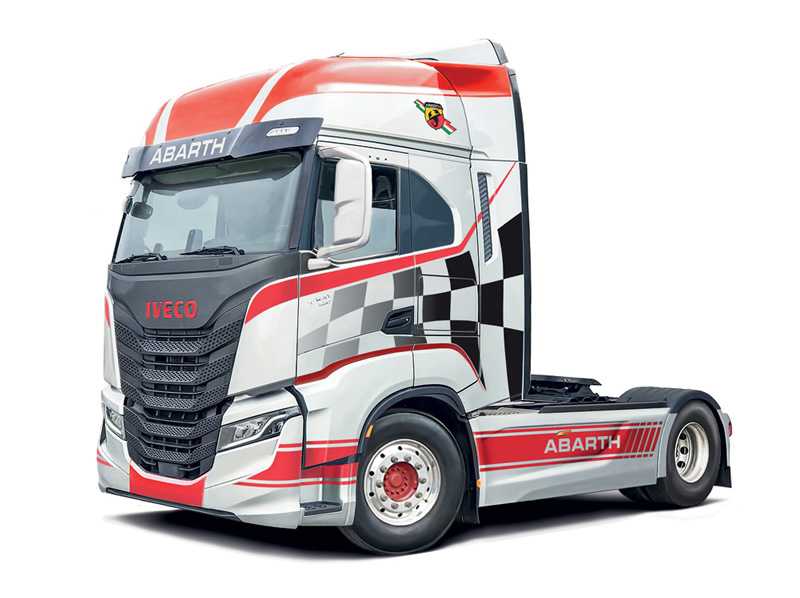 Iveco S-Way Abarth (Show Truck) (1:24)