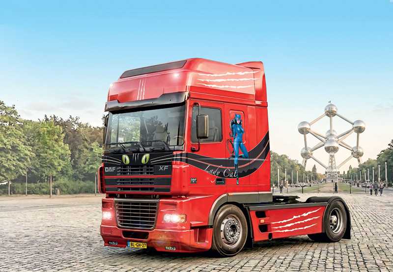DAF XF 95 Super Space Cab (1:24)