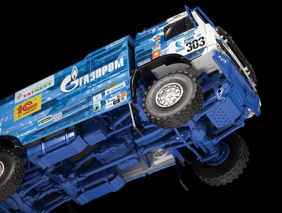 KAMAZ-43509 "KAMAZ-master" (Zvezda 1:72)