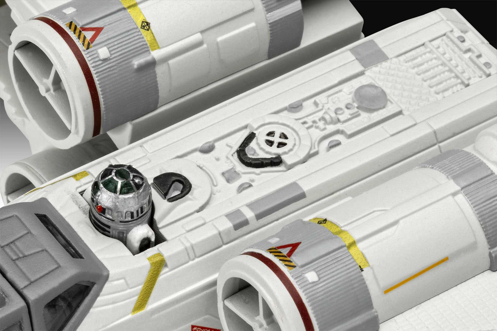 Carson Teva's X-Wing Fighter: The Mandalorian (1:57)