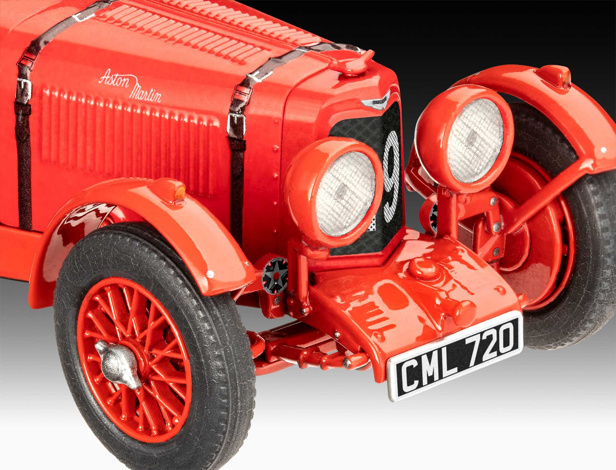 Aston Martin Ulster (Revell 1:32)
