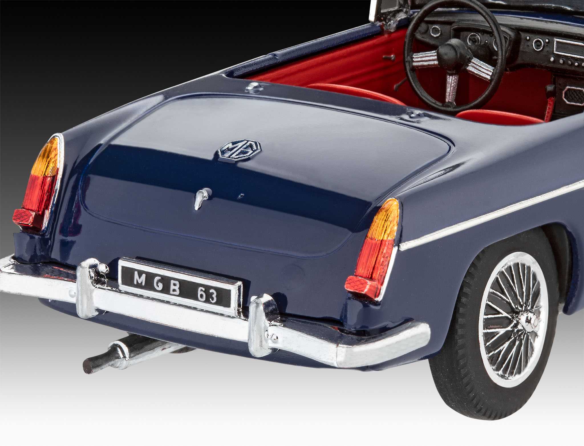 MGB Roadster - 75 Years Plastic Modelling (1:32)