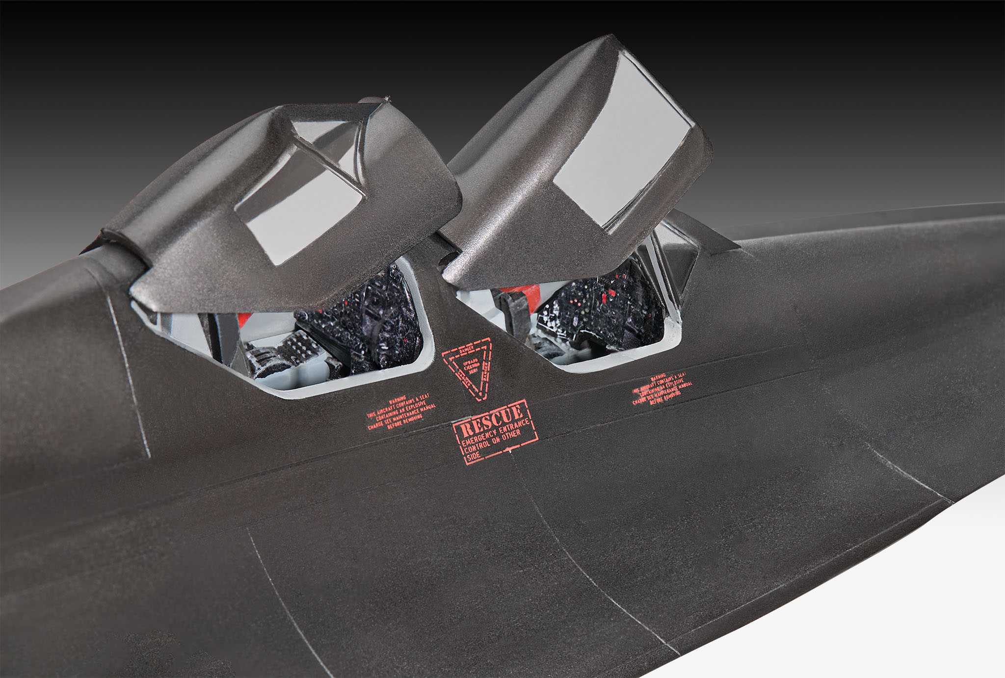 Lockheed SR-71B Blackbird (1:48)