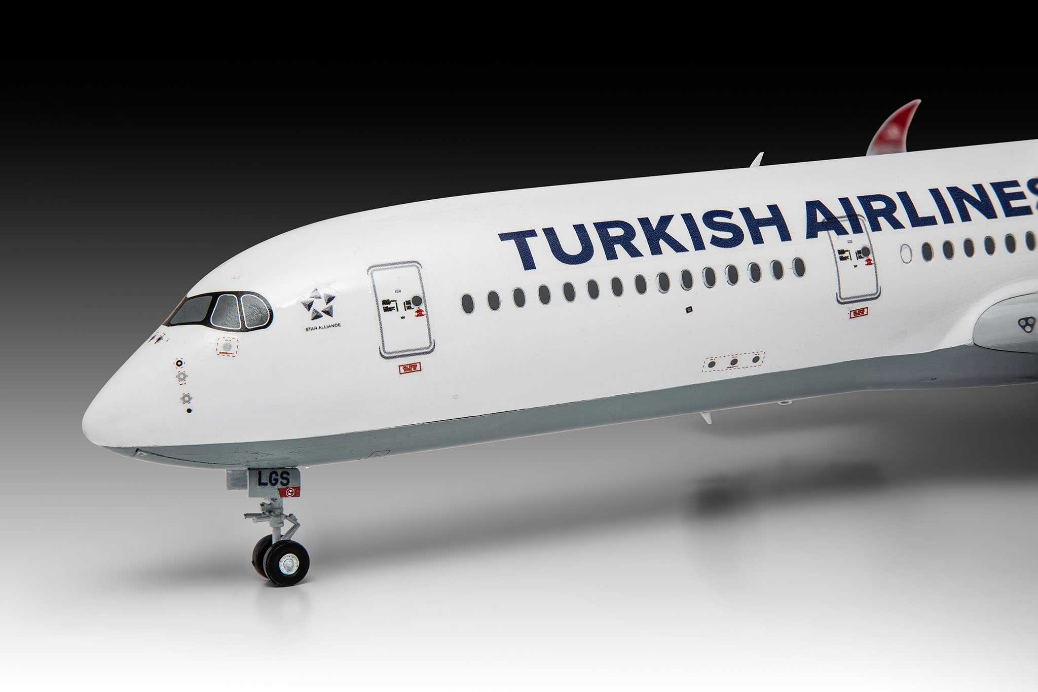 Airbus A350-900 "Turkish Airlines" (1:144)