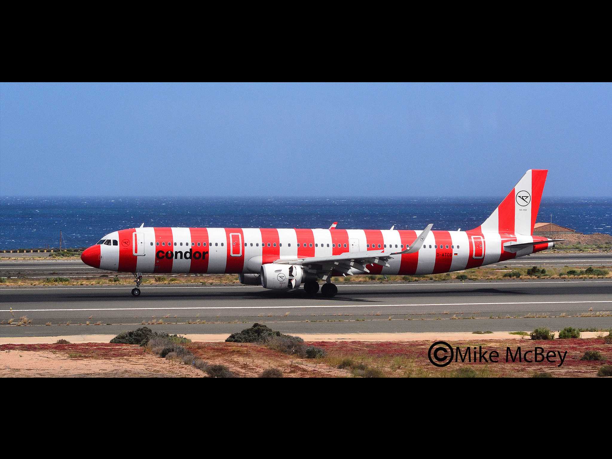 Airbus 321-200 Condor (Revell 1:144)