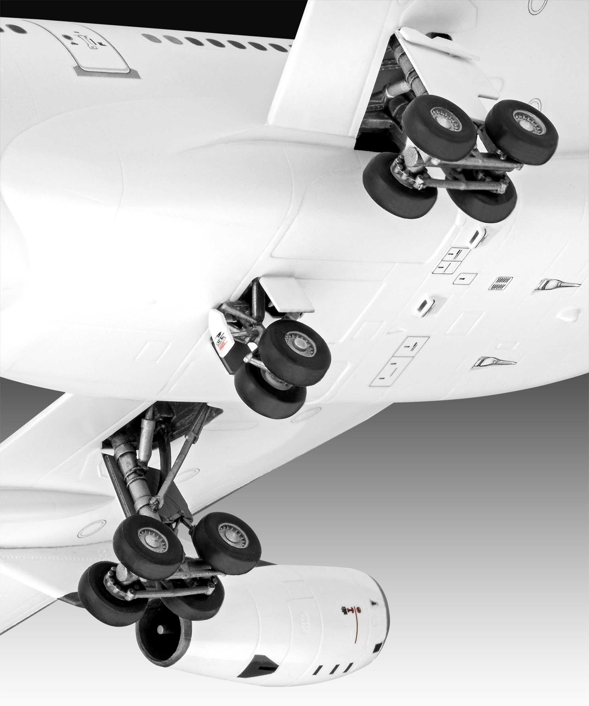 Airbus A340-300 Lufthansa New Livery (Revell 1:144)