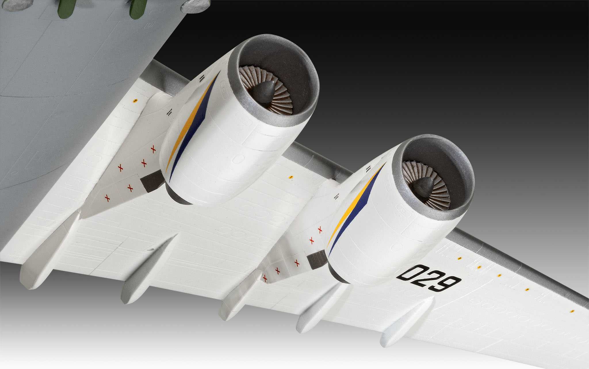 Antonov An-124 Ruslan (Revell 1:144)