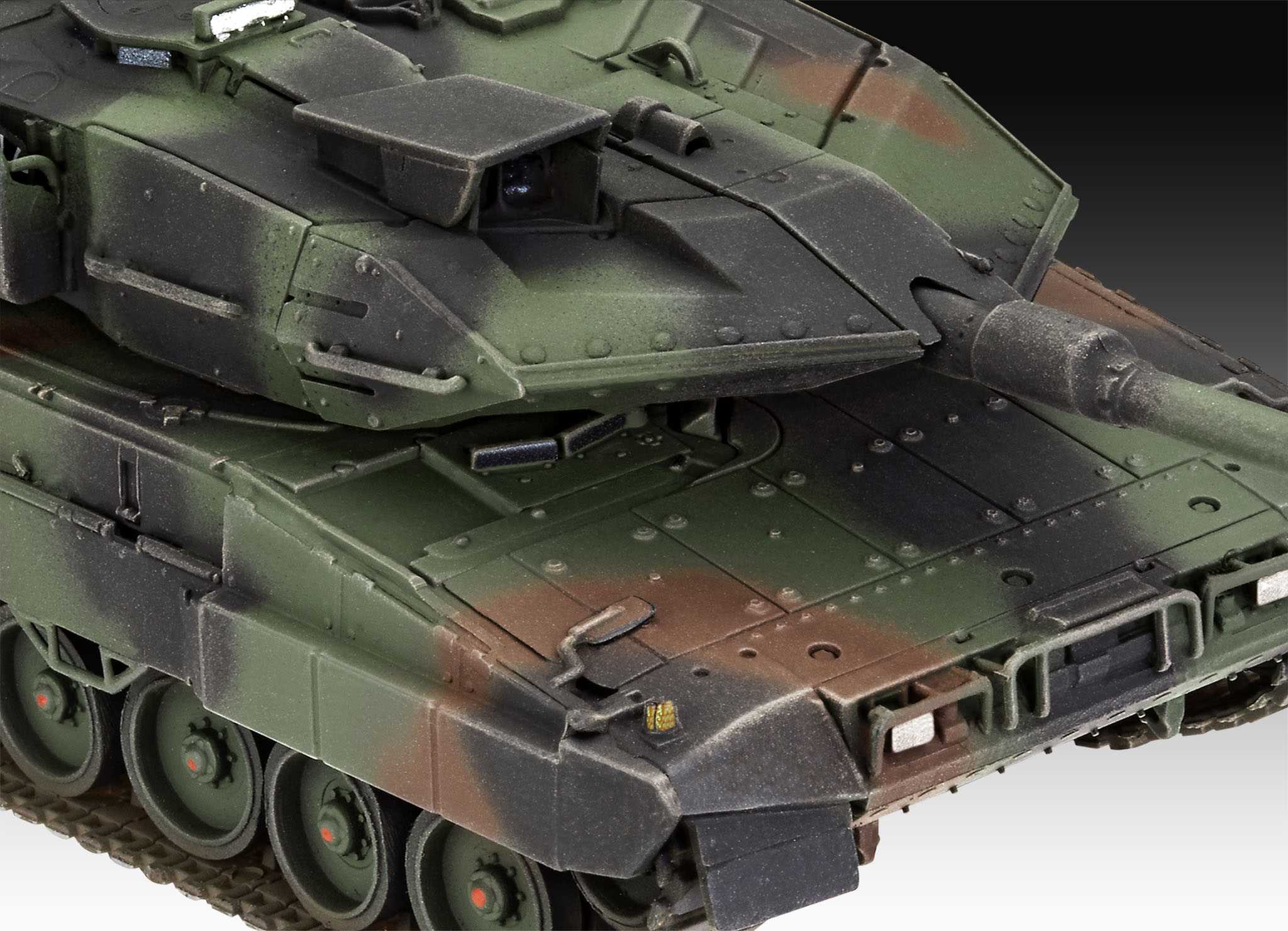 Leopard 2 A7V (Revell 1:72)