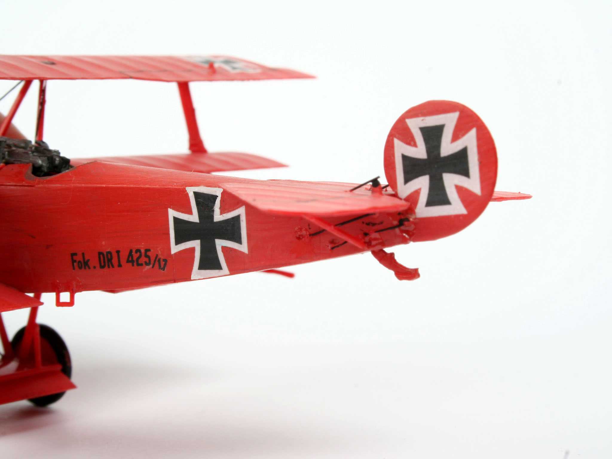 Starter Kit - Fokker DR.1 Triplane (1:72)