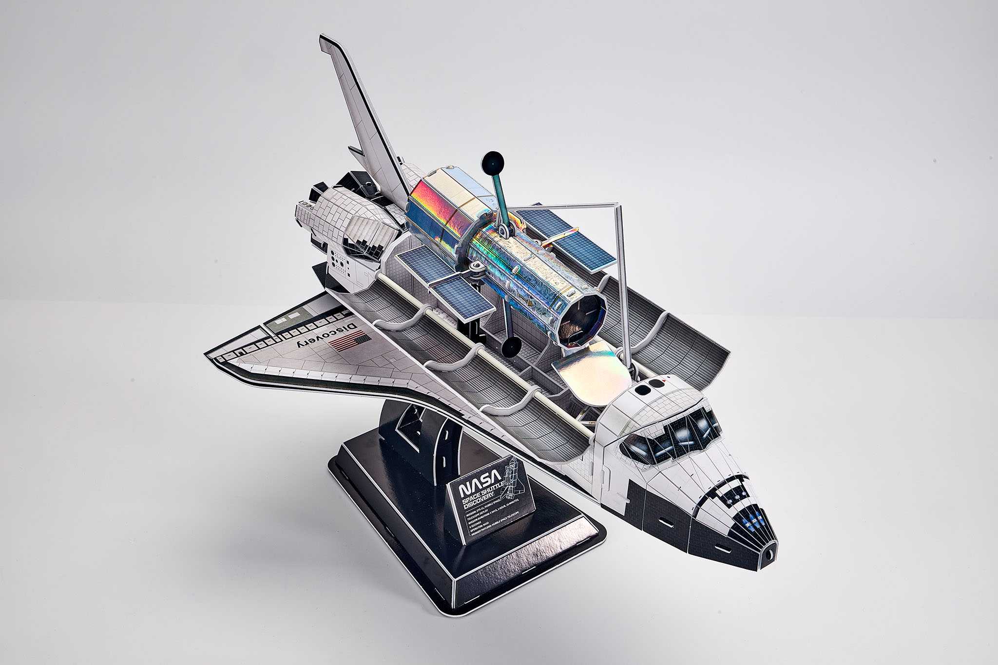 3D Puzzle REVELL 00251 - Space Shuttle Discovery