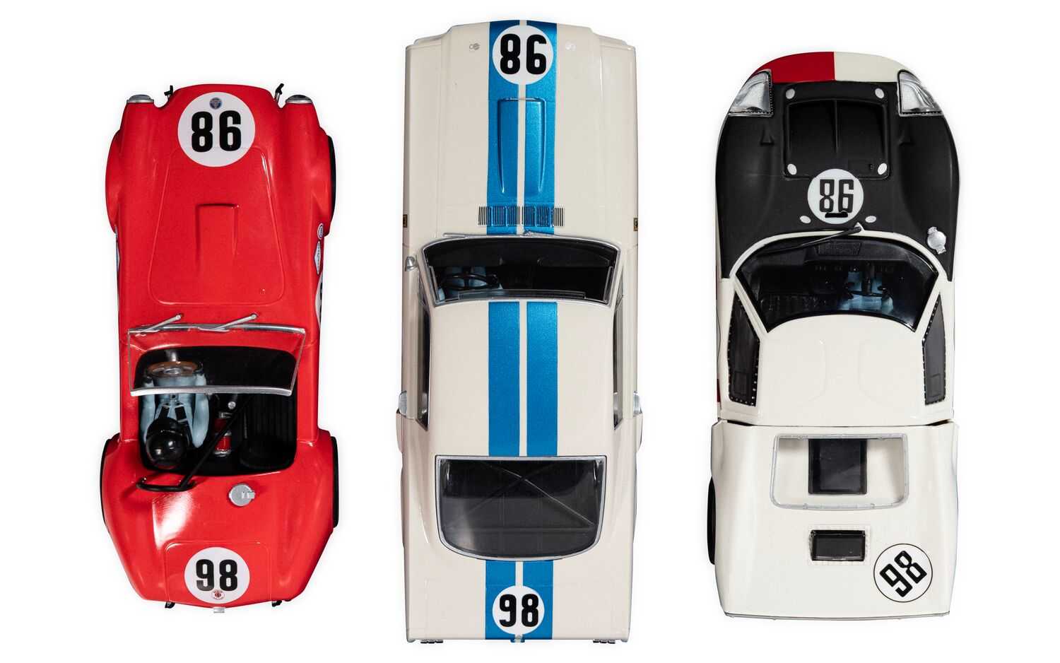 Autíčka GT SCALEXTRIC C4619A - Ken Miles Triple Pack (1:32)