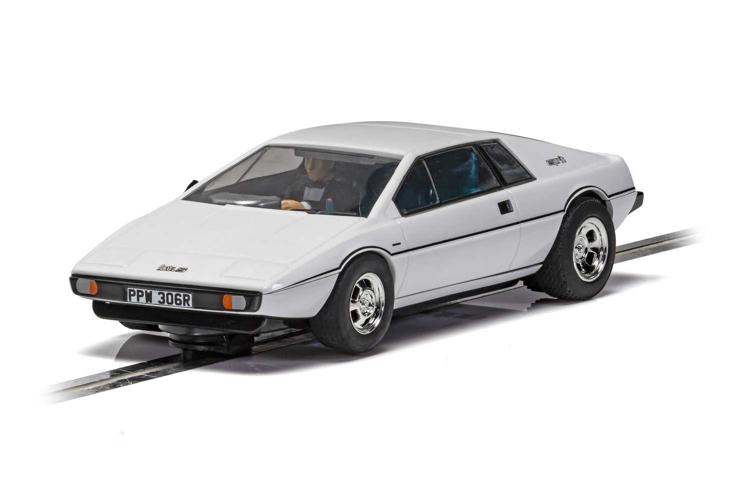 Autíčko Film & TV SCALEXTRIC C4229 - James Bond Lotus Esprit S1 - The Spy Who Loved Me (1:32) 28-C4229