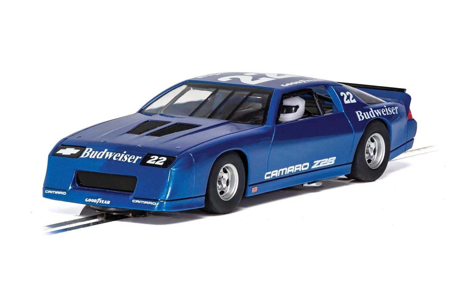 Autíčko GT SCALEXTRIC C4145 - Chevrolet Camaro IROC-Z - Blue (1:32)