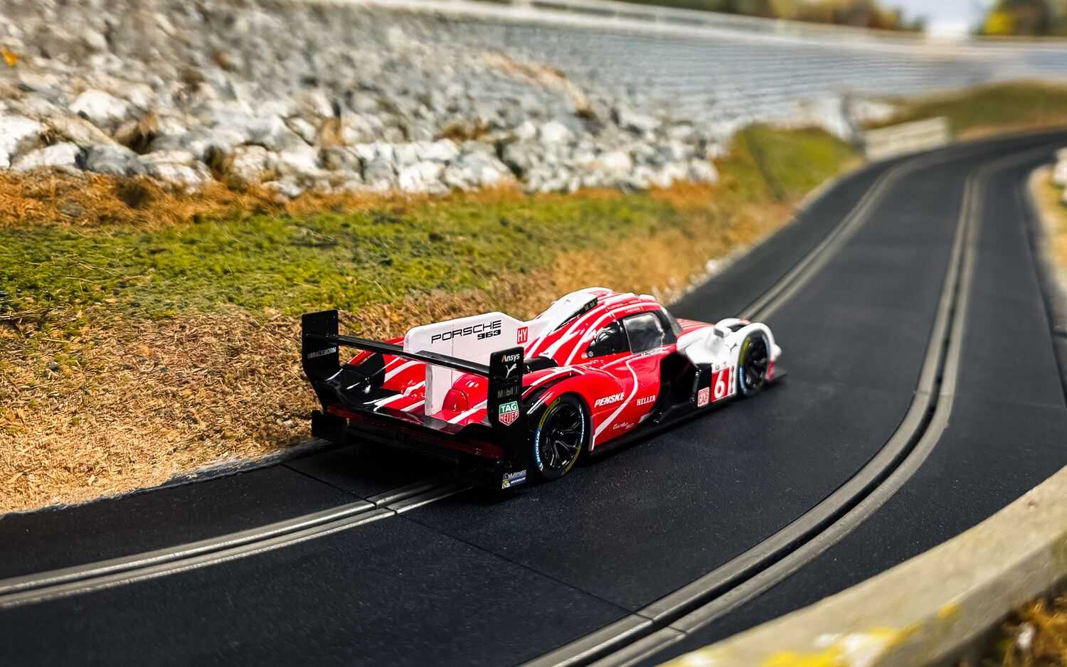 Autíčko GT SCALEXTRIC C4593 - Porsche 963 24hrs LeMans 2024 - 4th Pace (1:32)