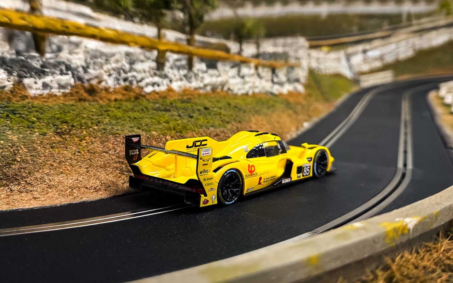 Autíčko GT SCALEXTRIC C4653 - Porsche 963 - Daytona 2025 - JDC Miller MotorSports (1:32)