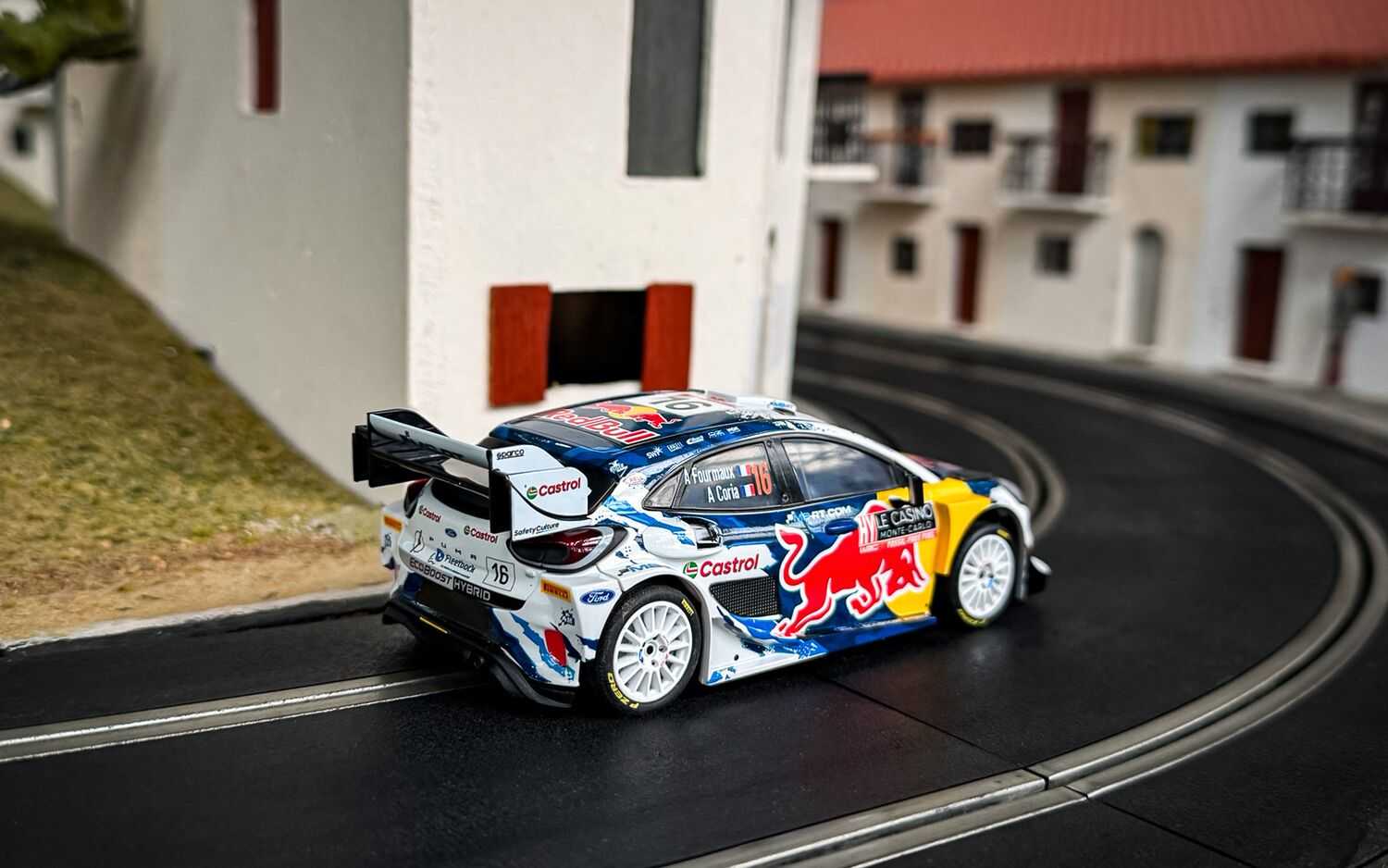 Autíčko Rally SCALEXTRIC C4569 - Ford Puma Rally1 - Monte Carlo 2024 (1:32)