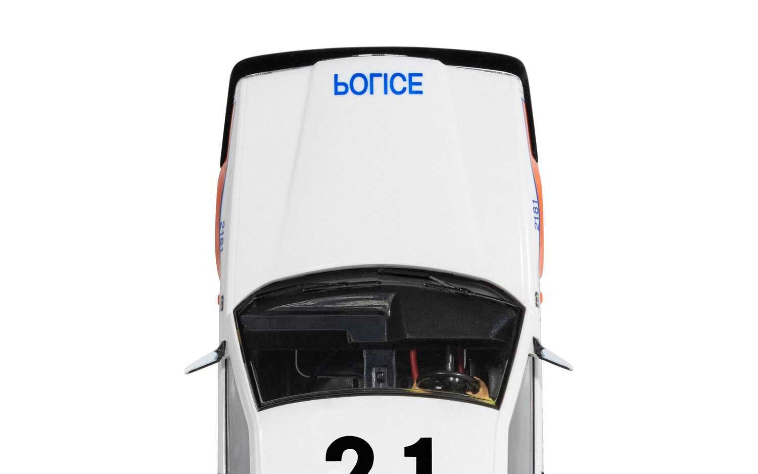 Autíčko Street SCALEXTRIC C4627 - Volvo 850 Estate - Police Edition (1:32)