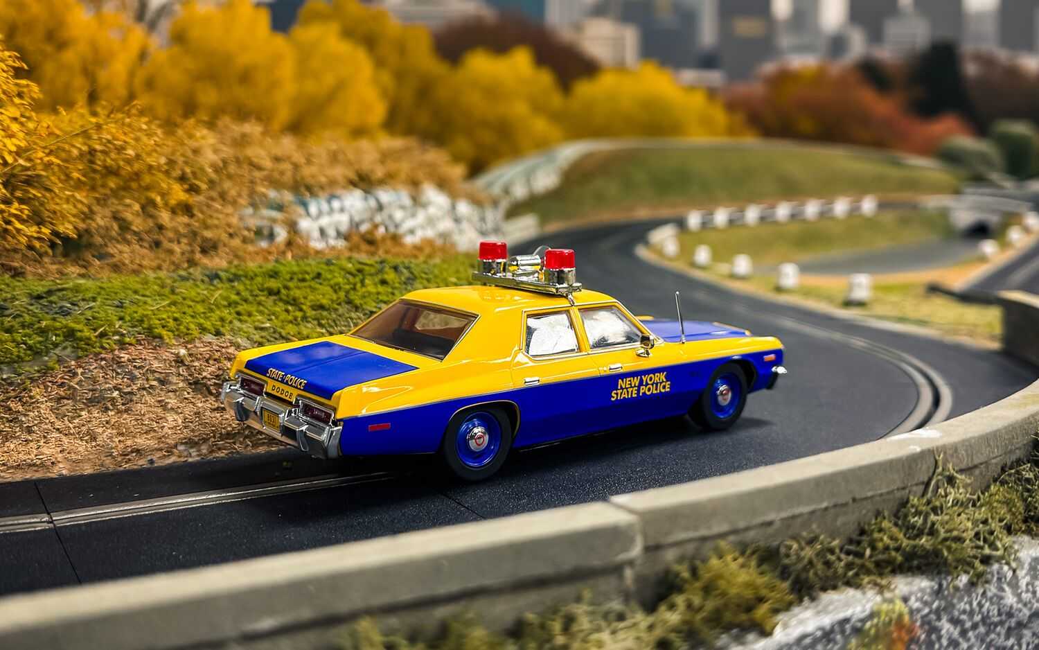 Autíčko Street SCALEXTRIC C4636 - Dodge Monaco NY State Police (1:32)