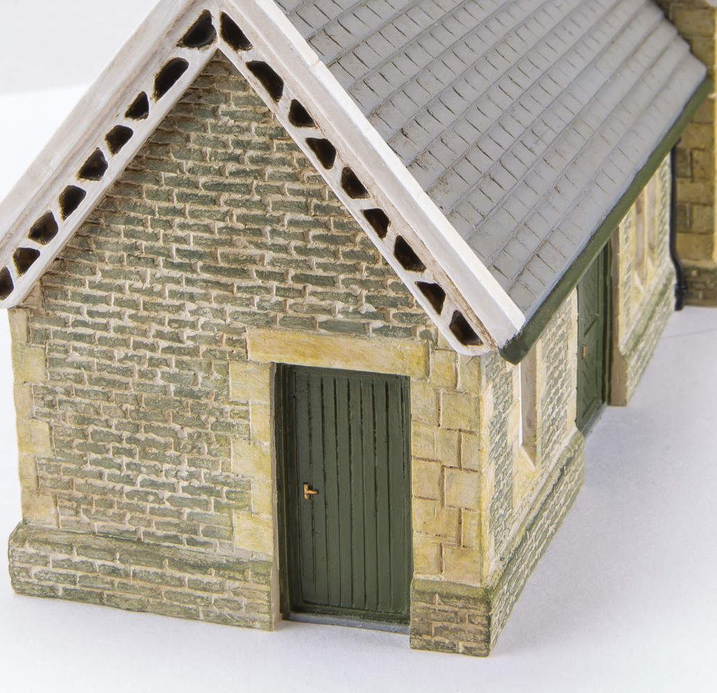 Budova pro modelovou železnici HORNBY R9836 - Granite Station Buiding