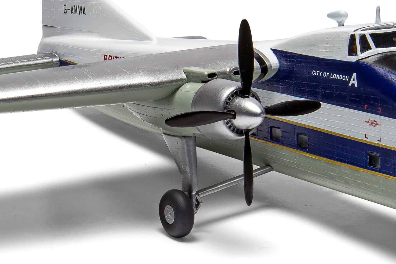 Classic Kit VINTAGE letadlo A05002V - Bristol Superfreighter (1:72)