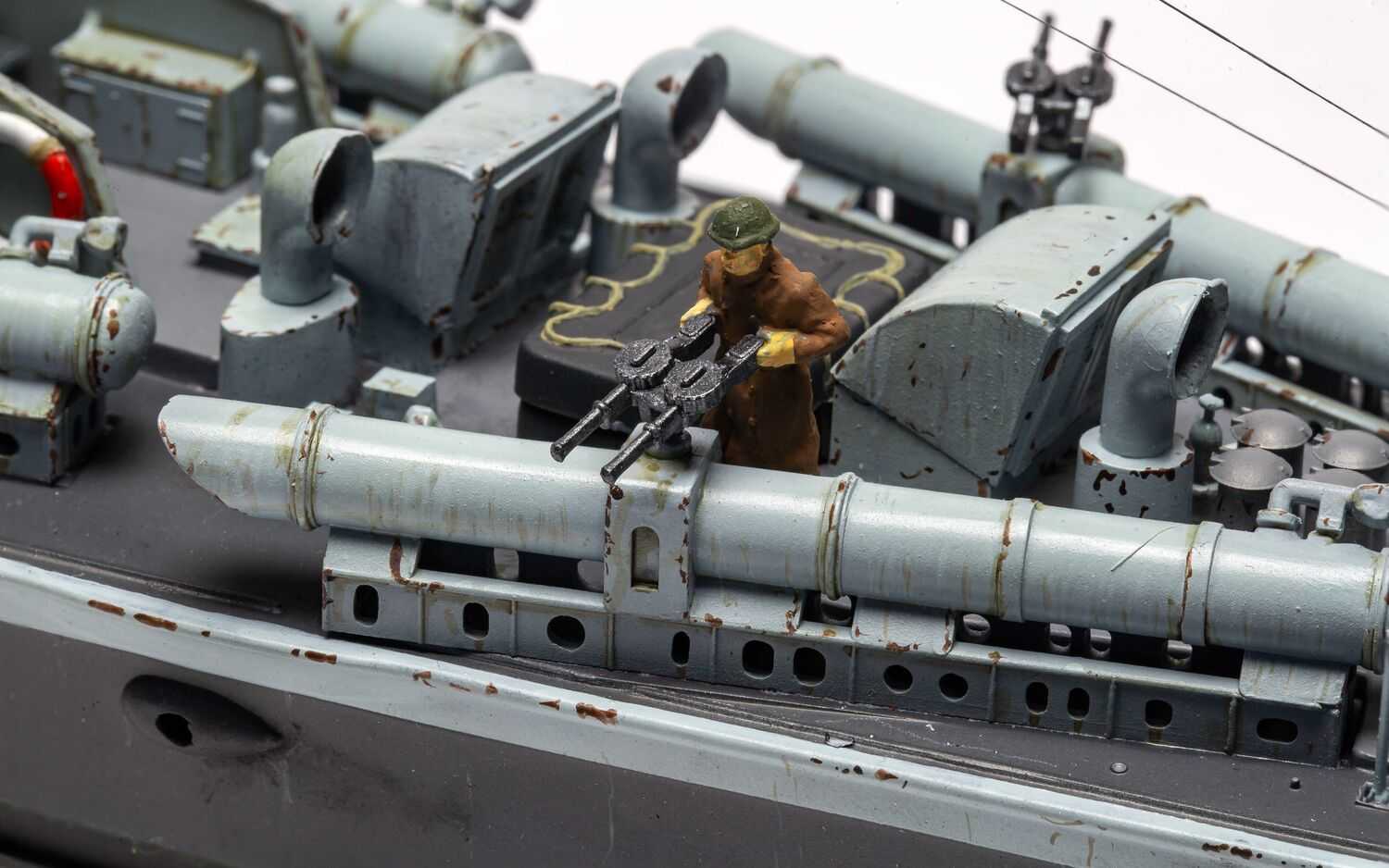 Classic Kit VINTAGE loď A05280V - Vosper M.T.B (1:72)