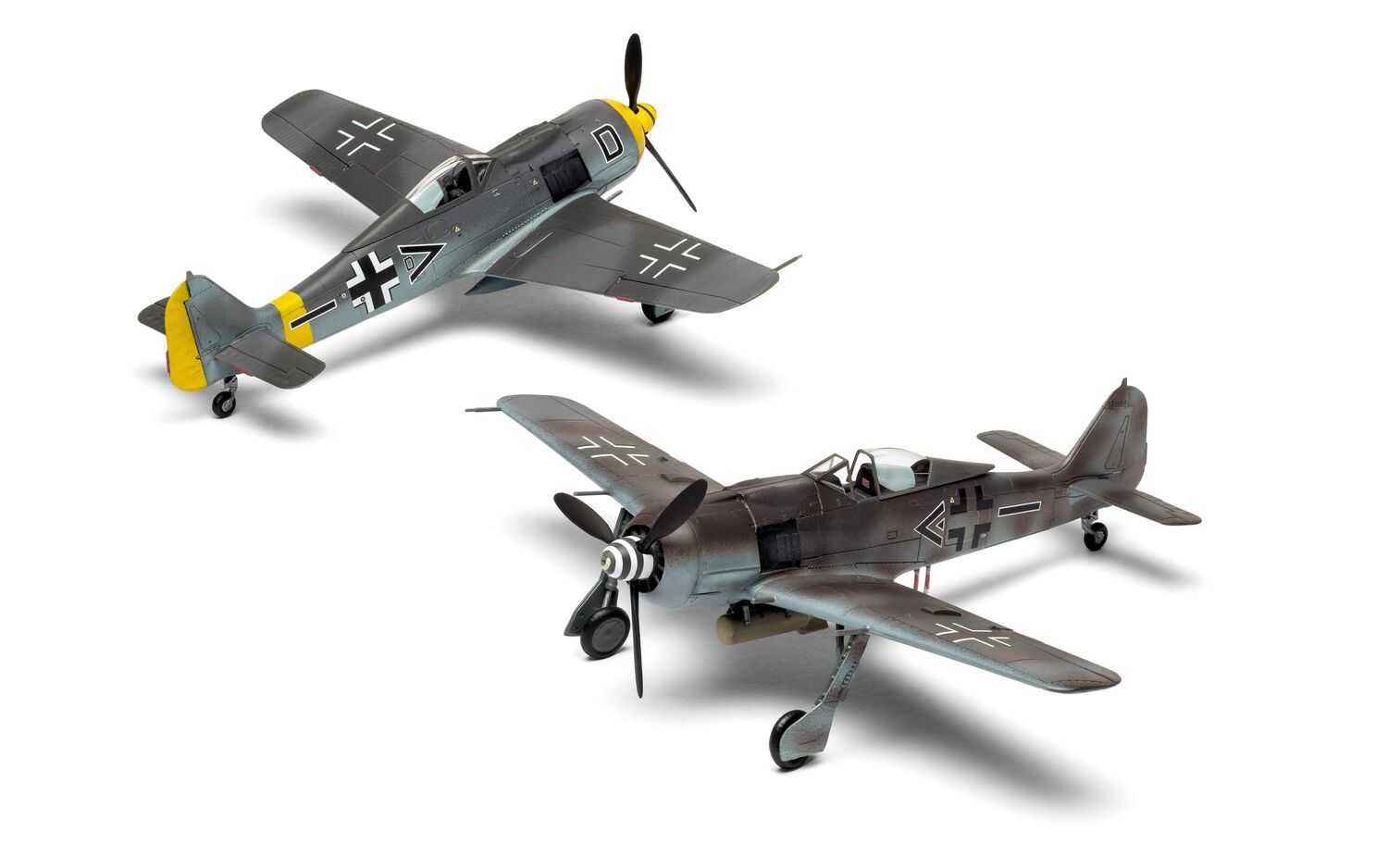 Classic Kit letadlo A02066A - Focke-Wulf Fw190A-8/F-8 (1:72)