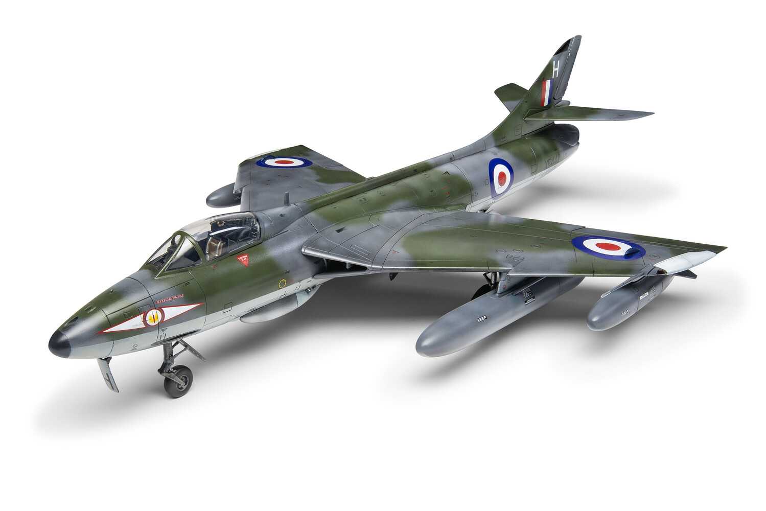 Classic Kit letadlo A09192 - Hawker Hunter FGA.9/FR.10/GA.11 (1:48)