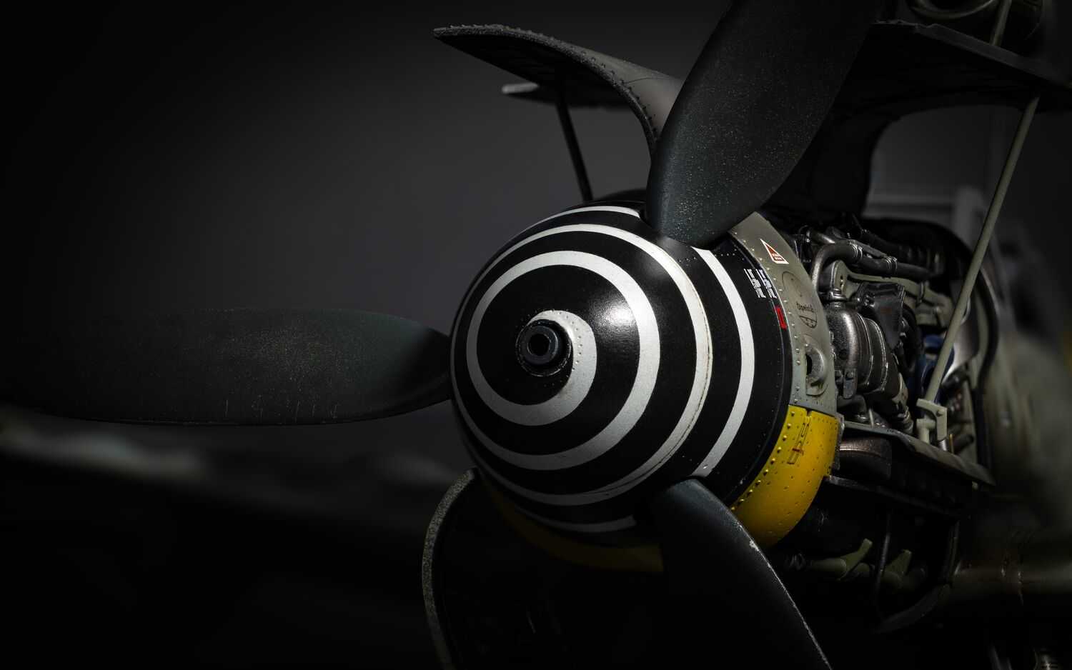 Classic Kit letadlo A17003 - Messerschmitt Bf109G-5/G-6 (1:24)