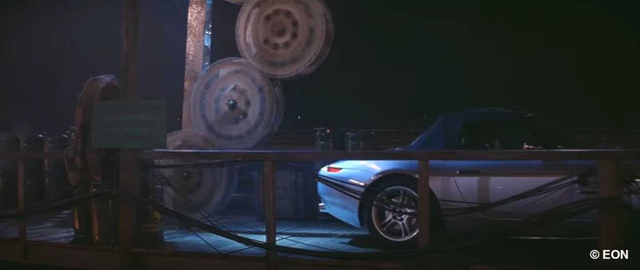 Gift-Set James Bond 05662 - "The World Is Not Enough" BMW Z8 (1:24)