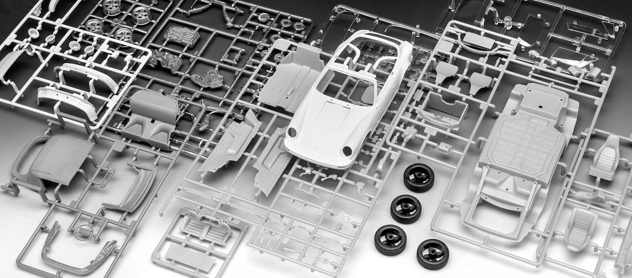 Gift-Set auto 05646 - 50 Years of Porsche 911 G-Model (1:24)