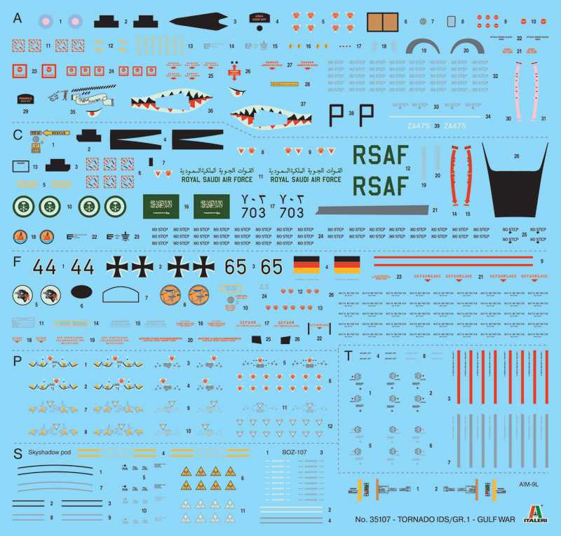 Model Kit War Thunder letadlo 35107 - Tornado GR.1/IDS (1:48)